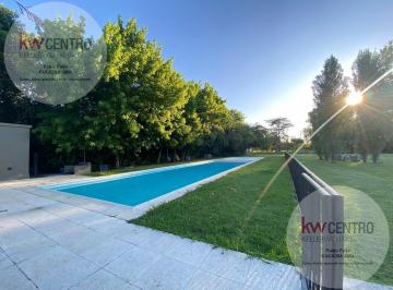 Departamento · 70m² · Departamento en Alquiler en Dos Cedros con Patio y Pileta