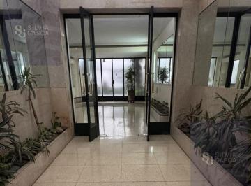 Departamento · 40m² · 2 Ambientes · Alquiler Departamento 2 Ambientes Piso Alto Vista Abierta en Recoleta