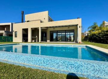 Casa de 4 ambientes, Ezeiza · Casa en Venta en Terralagos Los Robles 5901 Canning