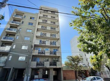 Departamento · 2 Ambientes · 33 Nro. 879 Entre 12 y 13 (7b)
