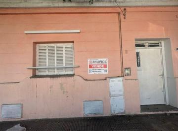 Casa de 6 ambientes, Córdoba · General Bustos – 2 Unidades