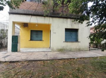 PH de 3 ambientes, Ituzaingó · Venta: Casa Multifamiliar. Ituzaingo Norte.