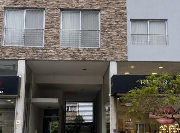 Departamento · 67m² · 3 Ambientes · 1 Cochera · Venta de Hermoso Departamento en Castelar Norte - 3 Amb - con Coch