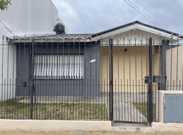 PH de 3 ambientes, Morón · PH en Alquiler en Morón Sur 3 Ambientes