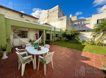 Casa · 200m² · 5 Ambientes · 2 Cocheras · Venta Casa 5 Ambientes con Parque! Haedo Norte