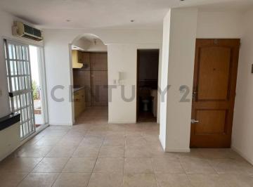 Departamento · 60m² · 3 Ambientes · Alquiler Departamento Moron 3 Ambientes + Patio 86 m² Luminoso