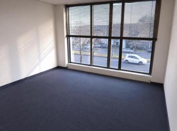 Oficina comercial · 60m² · 2 Ambientes · Oficina en Alquiler en Martinez