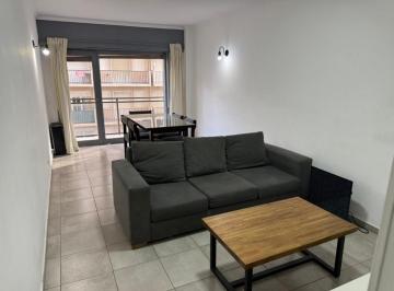 Departamento · 57m² · 2 Ambientes · Dos Ambientes C/ Dep. a Media Cuadra de Plaza Colon