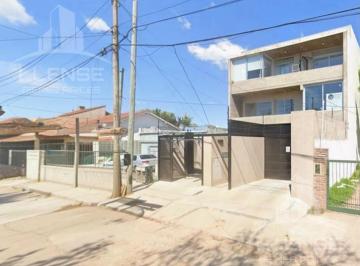 Departamento · 43m² · 2 Ambientes · 1 Cochera · Departamento 2 Ambientes con Balcón Al Frente y Cochera en Alquiler - Ezpeleta Este