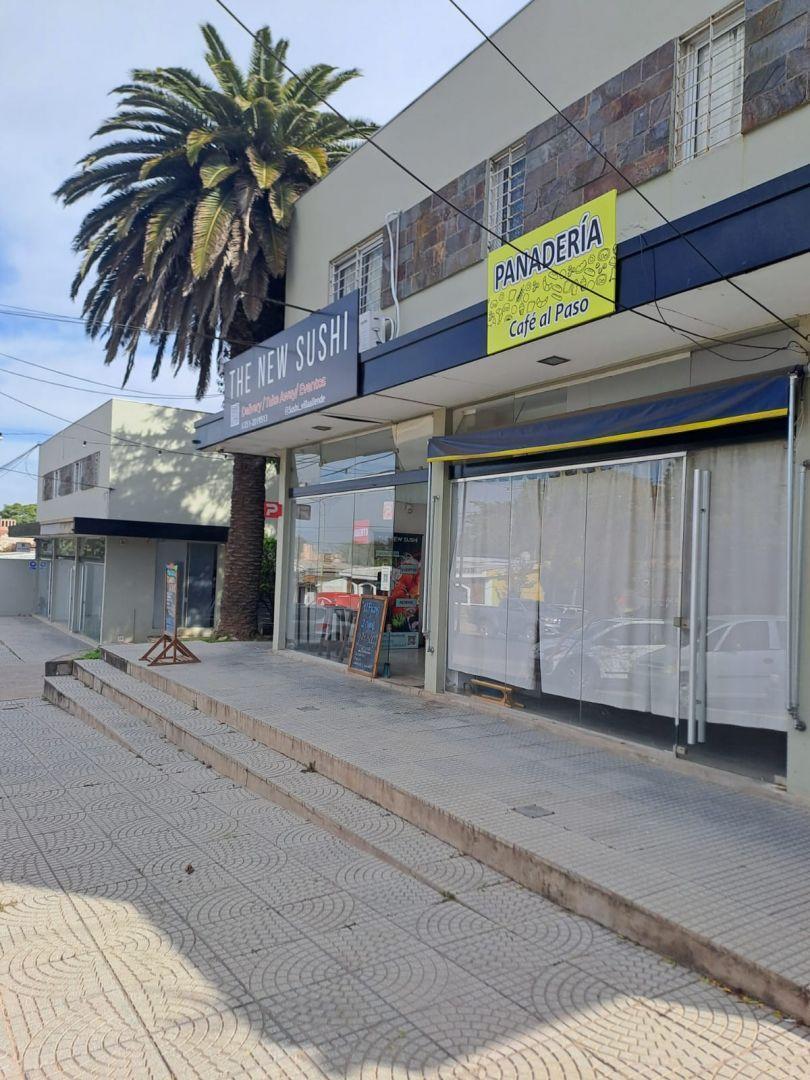 Avenida Argentina 1570. Entre Av. goycoechea y Av. padre luchesse