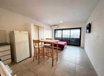 Departamento · 35m² · Monoambiente Amoblado en Venta en Urquiza 3400