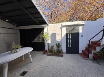 PH · 57m² · 3 Ambientes · 1 Cochera · PH 3 Amb en Venta Monte Castro Coch Patio Terraza