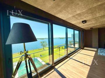 Casa · 340m² · 8 Ambientes · 4 Cocheras · Casa en Venta a La Laguna Marinas Puertos del Lago