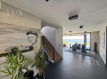 Casa · 340m² · 8 Ambientes · 4 Cocheras · Casa en Venta a La Laguna Marinas Puertos del Lago