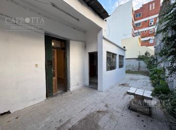 Departamento · 60m² · 3 Ambientes · Departamento 3 Ambientes con Jardín Para Reciclar