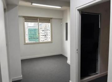 Oficina comercial · 66m² · 3 Ambientes · Oficina en Alquiler - 2 Baños - 66 m - San Nicolás