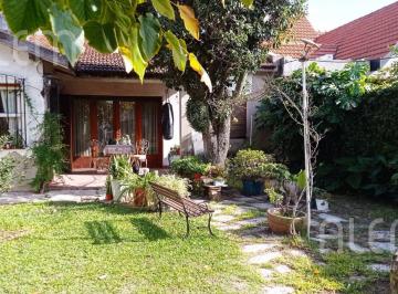 Casa · 4 Ambientes · 1 Cochera · Casa en Lomas de Zamora Oeste