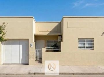 Casa · 110m² · 3 Ambientes · 1 Cochera · Casa en Gualeguaychu