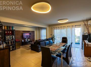 Departamento · 131m² · 3 Ambientes · 2 Cocheras · Departamento en Venta de Tres Ambientes en Moron Sur
