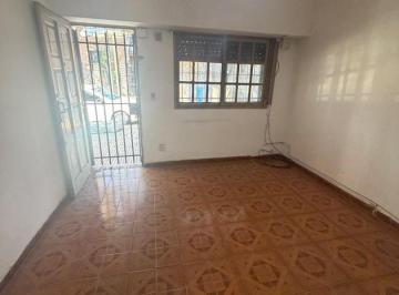CVE-CVE-572_2 · Venta PH 2 Ambientes con Entrada Independiente