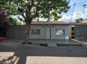 Casa · 103m² · 2 Ambientes · 2 Cocheras · Venta Casa a Nueva en Las Heras ¡Imperdible!