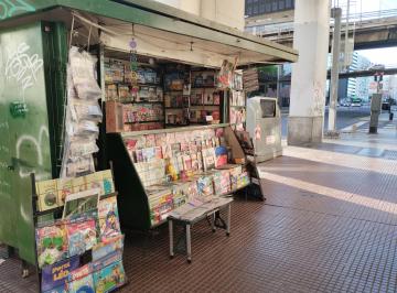 Fondo de comercio , San Telmo · Puesto de Diarios en Venta