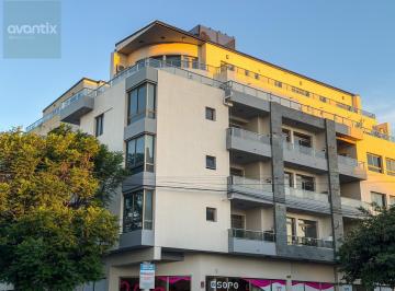 Departamento · 4 Ambientes · 1 Cochera · Semipiso a Estrenar en Edificio Yrigoyen Plaza