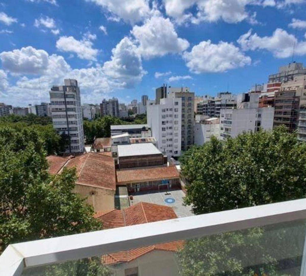 Gascón 2700