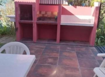 Casa · 65m² · 3 Ambientes · Casa en Venta - 2 Dorm. 1 Baño - 310 m² - Mar Azul