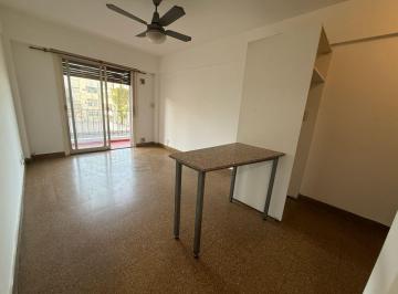 Departamento · 38m² · 2 Ambientes · En Alquiler Departamento de 2 Ambientes Cfte con Balcon Villa Urquiza
