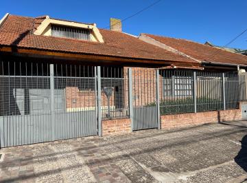Casa · 240m² · 6 Ambientes · 2 Cocheras · Excelente Chalet Bº Da Vinci Boulogne