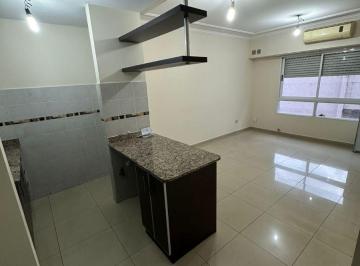 Departamento de 2 ambientes, Mataderos · Hermoso 2 Ambientes Balcon Lateral