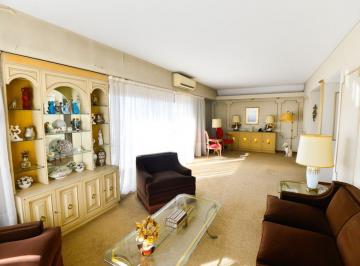 Departamento · 160m² · 4 Ambientes · 2 Cocheras · Inmejorable Piso Ubicacion Vista Luz Sol Confort