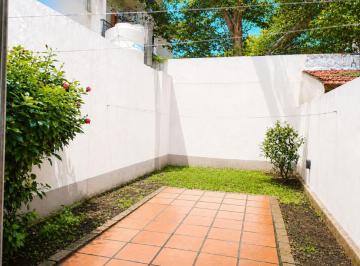 Departamento · 32m² · 2 Ambientes · Venta Dpto PH 2 Amb con Jardin Planta Baja Almagro