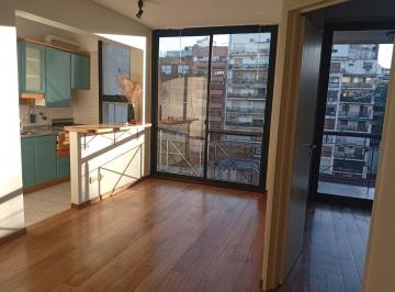 Departamento de 2 ambientes, Belgrano · Hermoso 2 Al C/frente con Balcon. Aire Acondicionado, Edificio con Piscina y Laundry