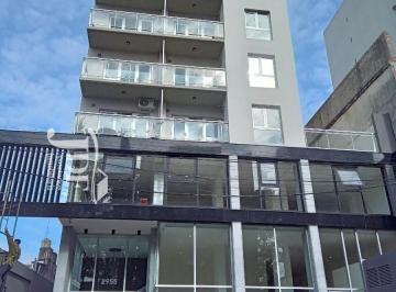 Departamento de 1 ambiente, Ciudad de Santa Fe · Departamento a Estrenar Sobre Bv con Sum y Piscina