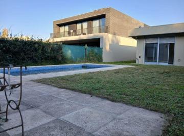 Casa de 4 ambientes, Córdoba · Cañuelas Village - Exclusiva Casa Barrio Cerrado Seguridad 24 Hs en Planta Baja