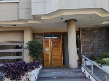 Departamento de 2 ambientes, Lanús · Dos Ambientes con Cochera