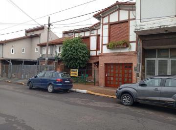 ATT-ATT-4578_2 · Casa 5 Ambientes. | Echeverria 200