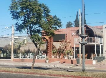 Local comercial de 9 ambientes, Córdoba · Av Rafael Nuñez Al 4500 - Hermoso Local en Alquiler - 450 m - Apto Gastronomia/rubros Varios - Ver!