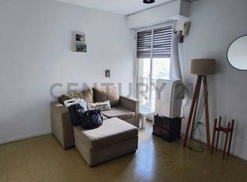Departamento · 44m² · 3 Ambientes · Diag. 80 Esq. 119 - Departamento de 2 Dorm. Al Frente en Alquiler - Barrio Hipodromo