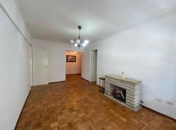 Departamento de 5 ambientes, La Plata · Departamento de Categoría de 3 Habitaciones con Cochera