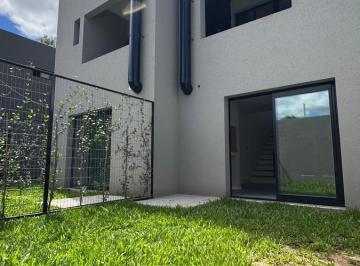 Casa · 133m² · 2 Dormitorios · 1 Cochera · Duplex 2 Dorm. a Estrenar Venta - San Lorenzo