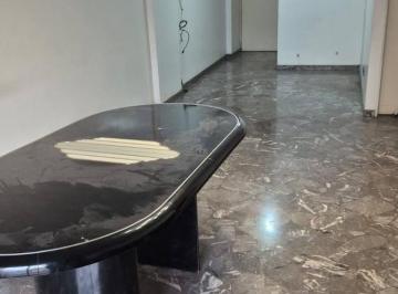Departamento · 110m² · 4 Ambientes · 1 Cochera · Departamento en Flores