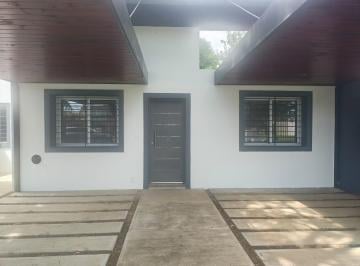 Casa · 95m² · 4 Ambientes · 1 Cochera · Duplex en Venta Marques de Sobremonte