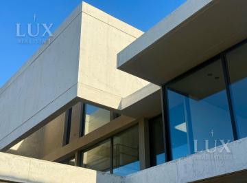 Casa · 1020m² · 7 Ambientes · 4 Cocheras · Casa de Diseño con Vista Al Lago Barrio Marinas Puertos del Lago