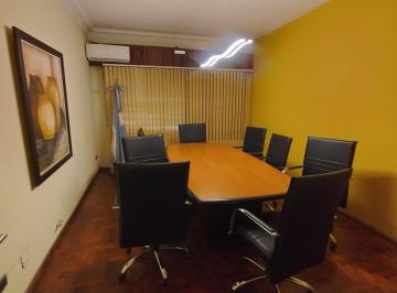 Casa de 8 ambientes, Ciudad de Mendoza · Vendo Casa - Oportunidad