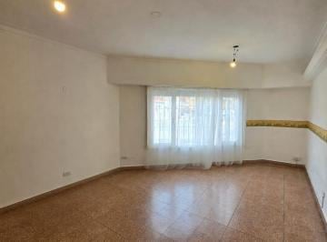 Casa · 112m² · 4 Ambientes · 1 Cochera · Casa en Mar del Plata