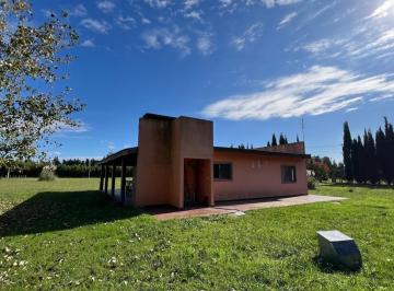 Casa · 250m² · 6 Ambientes · Casa en Venta - 3 Dorm. 2 Baños - Mercedes