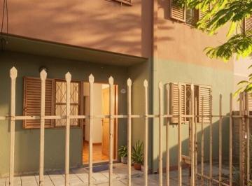 Casa · 90m² · 6 Ambientes · Casa 4 Dorm Zona Centro Comercial Bo Pozo